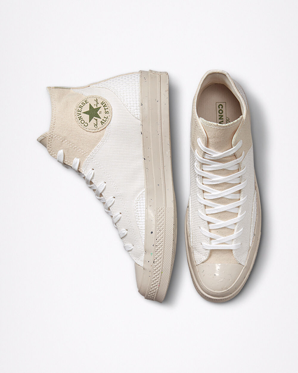 Beige Women's Converse Chuck 70 Sneakers | Singapore-23748